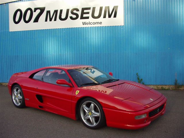 http://www.jamesbond-shop.com/Ferrari_355_007museum.jpg