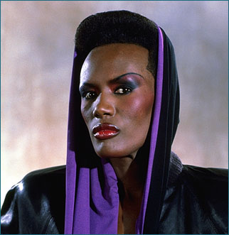 Grace Jones som Mayday i "Levande Mltavla" James Bond movie "A View To A Kill" 1985.