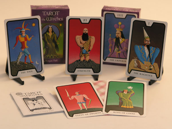 Tarot of the Witches, Tarot cards with Booklette  LIVE AND LET DIE - TAROT DECK