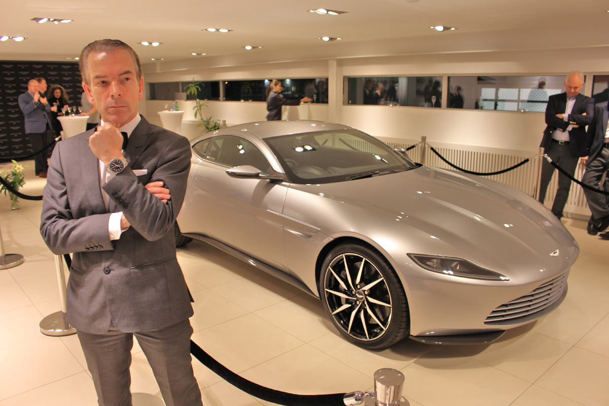 James Bond Gunnar Schfer with the Aston Martin DB10 Spectre same as Daniel Craig was drivning in Bond 24 SPECTRE https://twitter.com/007museum?