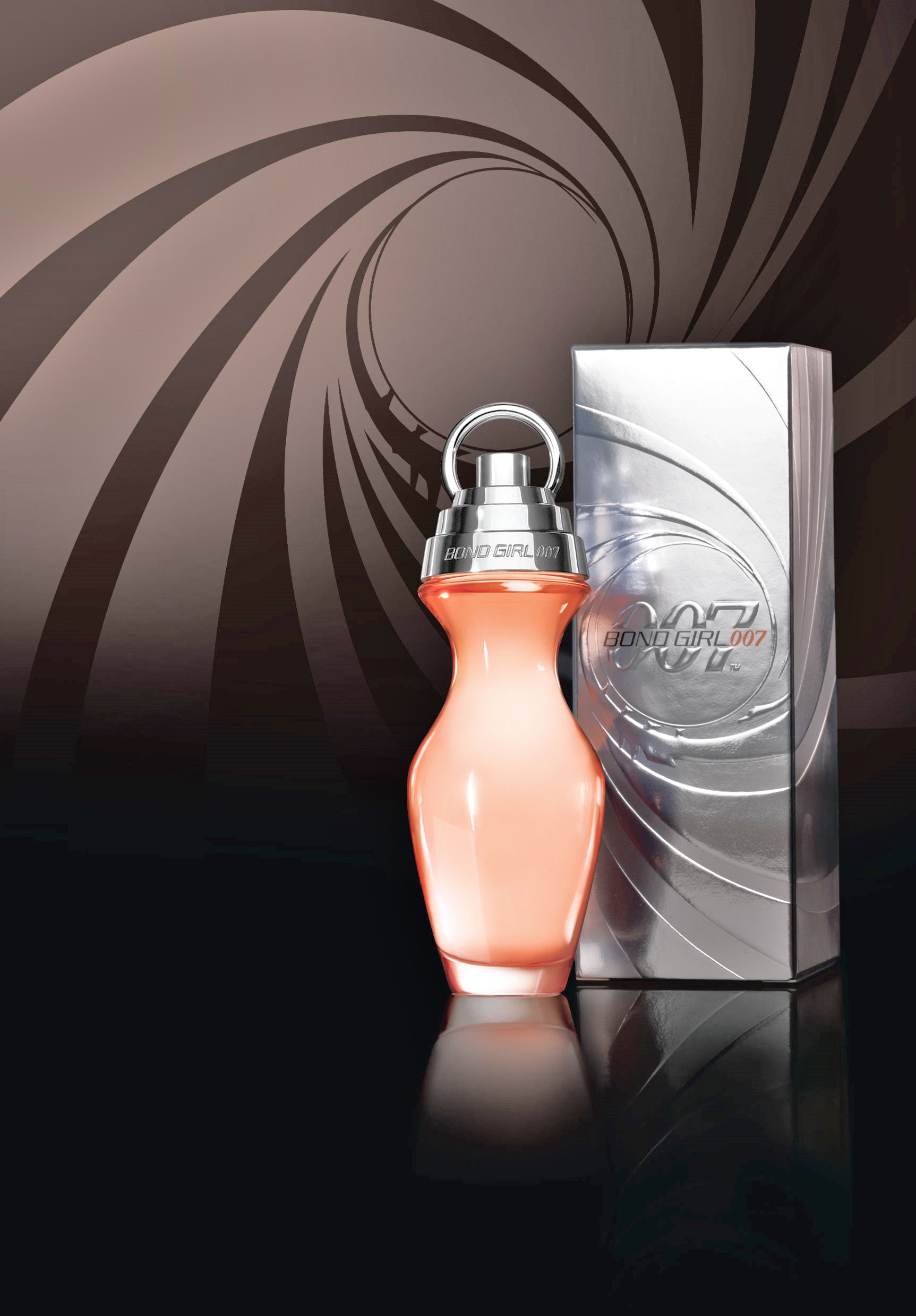 Avon lanserar James Bond 007 parfym för kvinnor Avon lanserar James Bond 007 parfym för kvinnor