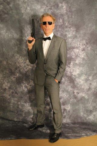  James Bond Gunnar Schfer London