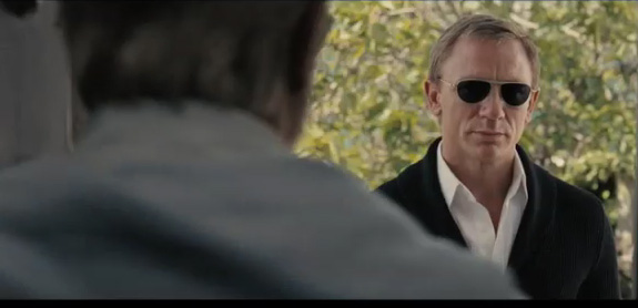 Daniel Craig as James Bond 007 in Quantum of Solace Tom Ford sunglasses