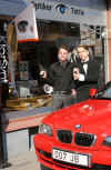 James Bond beskte Totties butiken den 26/4-2008. Tack fr en lyckad dag Totties Charlie.